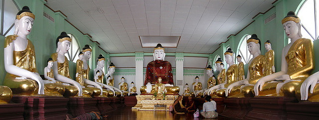 shwedagon pagoda interior